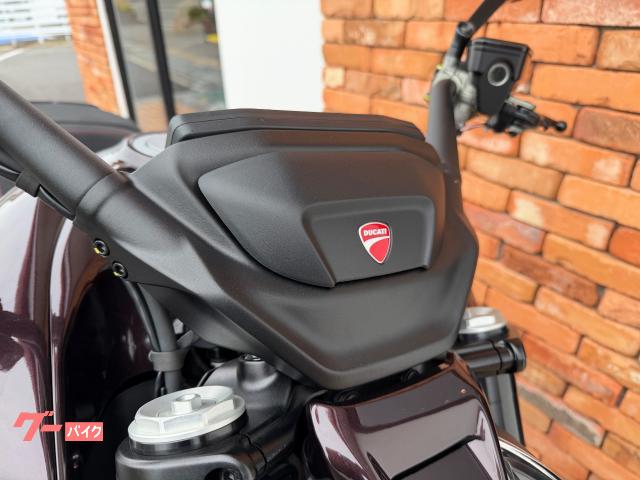 DUCATI X V4 — миниатюра 3