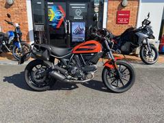 ＤＵＣＡＴＩ　スクランブラーＳＩＸＴＹ２