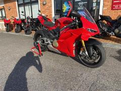 ＤＵＣＡＴＩ　パニガーレＶ４　Ｓ