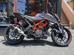 ＫＴＭ　１２５デューク　シルバー