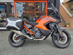 ＫＴＭ　１２９０スーパーアドベンチャーＳ　パニア付　フルカスタム