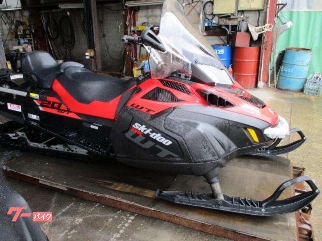 スノーモービル 100万円以上のバイク一覧 新車 中古バイクなら グーバイク