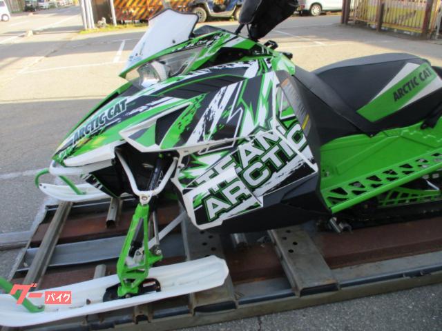 スノーモービル スノーモービル ARCTIC CAT M8 スノープロ