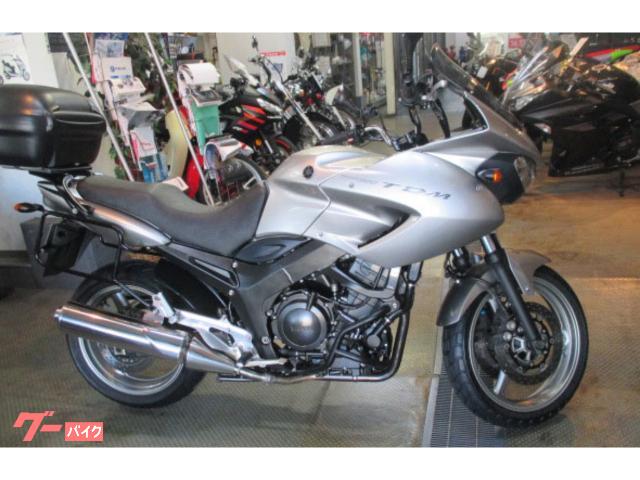 ＴＤＭ９００Ａ　ＡＢＳ・ＥＴＣ・グリップヒーター・エンジンガード・リヤＢＯＸ・ＢＯＸステー