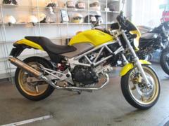 ホンダ　ＶＴＲ２５０　インジェクションタイプ　モリワキマフラー装備。