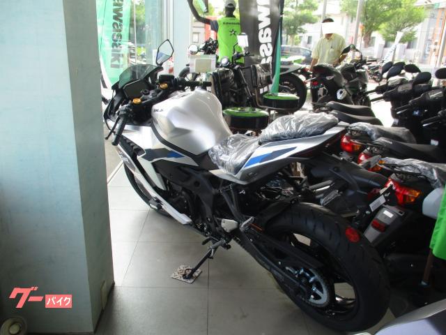 カワサキ Ninja ZX－4R SE 2027年モデル｜株式会社