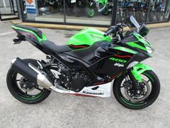 カワサキ　Ｎｉｎｊａ　４００／ＤＣ電源／フェンダーレス／ラジエターガード／ホーン／ハンドルアップスペーサー他