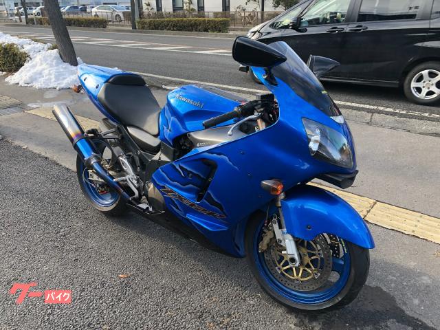 カワサキ Ｎｉｎｊａ ＺＸ－１２Ｒ ２００１年モデル マフラー改 