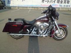 ＨＡＲＬＥＹ−ＤＡＶＩＤＳＯＮ　ＦＬＨＸ　ストリートグライド