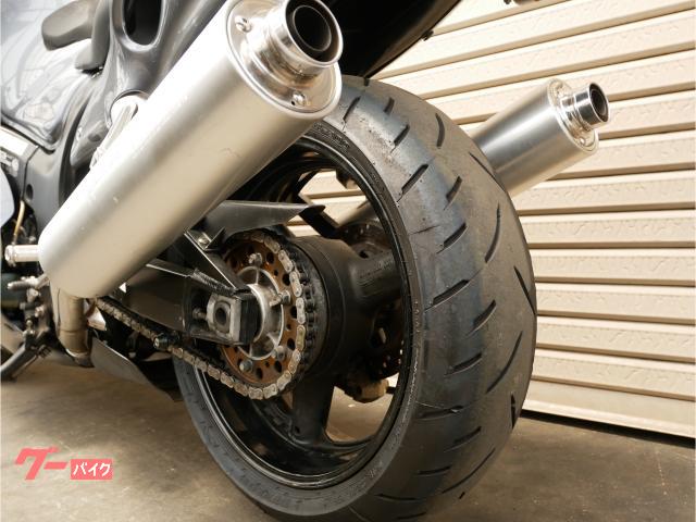 スズキ ハヤブサ（GSX1300R Hayabusa） 2002年