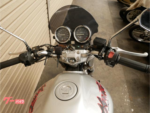 ホンダ HORNET MC31 ノーマル車 4気筒エンジン｜バイク