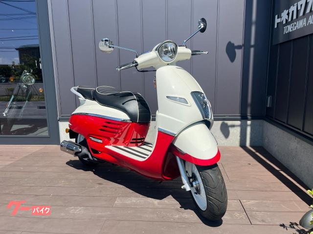 PEUGEOT ジャンゴ150 エバージョン ドラゴンレッド