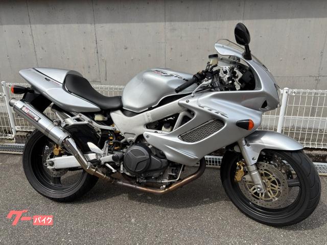 ＶＴＲ１０００Ｆ　Ｆｉｒｅ　Ｓｔｏｒｍ