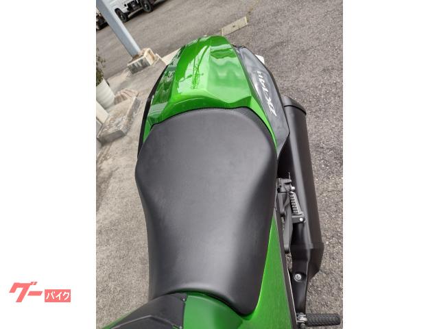 カワサキ Ninja ZX－14R ETC・シングルシートカウル