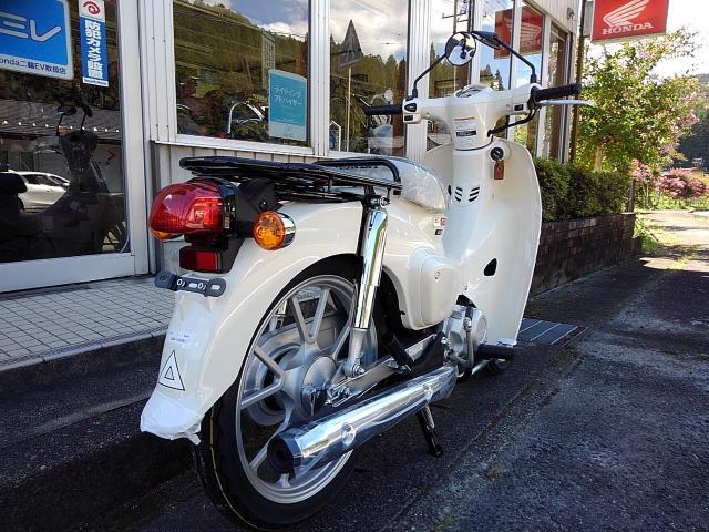 ホンダ スーパーカブ110クラシカルホワイト｜オートショップ