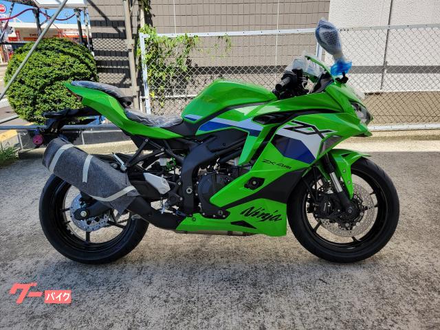 Ｎｉｎｊａ　ＺＸ−４ＲＲ