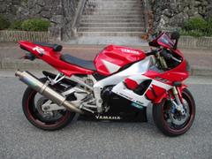 ヤマハ　ＹＺＦ−Ｒ１