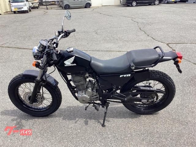 ホンダ FTR223 MC34 前後タイヤ バッテリー新品 グラブバー