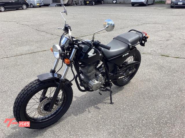 ホンダ FTR223 MC34 前後タイヤ バッテリー新品 グラブバー ホンダ FTR223 MC34 前後タイヤ バッテリー新品 グラブバー