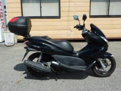 ホンダ　ＰＣＸ　ＪＦ２８　ＧＩＶＩ製リアボックス付き　インジェクションモデル