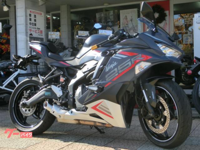 カワサキ Ｎｉｎｊａ ＺＸ－２５Ｒ ＳＥ｜赤い３輪車｜新車・中古 