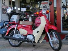 ホンダ　スーパーカブ５０　　ハローキティ５０周年記念・受注期間限定モデル　ＨＥＬＬＯ　ＫＩＴＴＹ