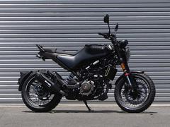 ＨＵＳＱＶＡＲＮＡ　スヴァルトピレン１２５