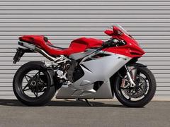 ＭＶ　ＡＧＵＳＴＡ　Ｆ４−１０００Ｒ