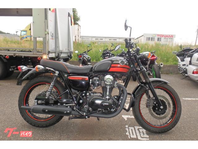 Ｗ８００