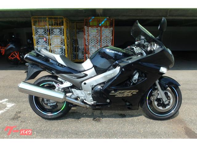 ＺＺ−Ｒ１２００