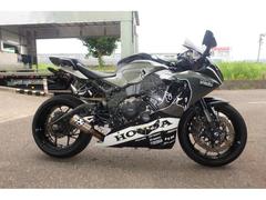 ホンダ　ＣＢＲ１０００ＲＲ　ＳＣ７７　クイックシフター