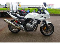 ホンダ　ＣＢ４００Ｓｕｐｅｒ　ボルドール　ＶＴＥＣ　Ｒｅｖｏ