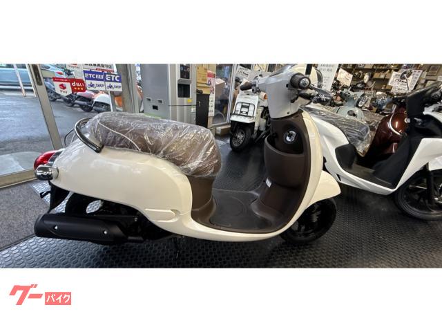 ジョルノ　外装　前後タイヤ　シートカバー　ドライブベルト類交換済み　バッテリー新品