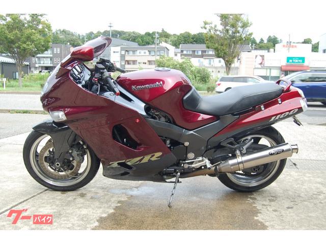 ＺＺ−Ｒ１１００
