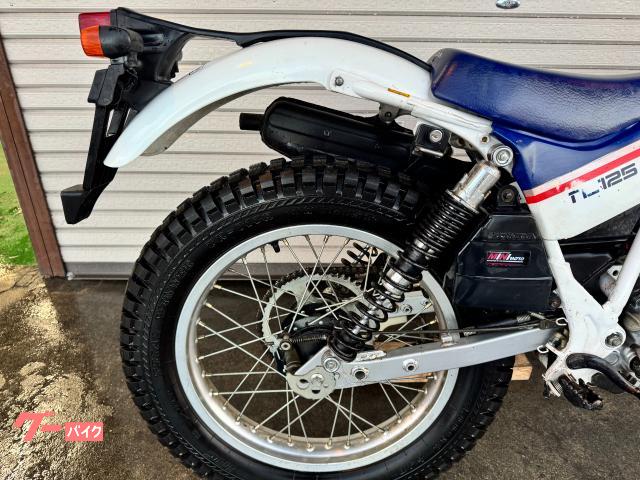 ホンダ tl125 jd06 87年式ロスマンズ希少 低走行 長野市発 要積車 ホンダ TL125(TLR125) 1987年式 JD06の諸元・スペック情報 | ウェビック