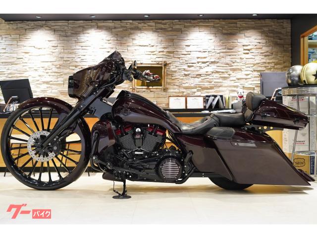 HARLEY－DAVIDSON CVO FLHXSE ストリート