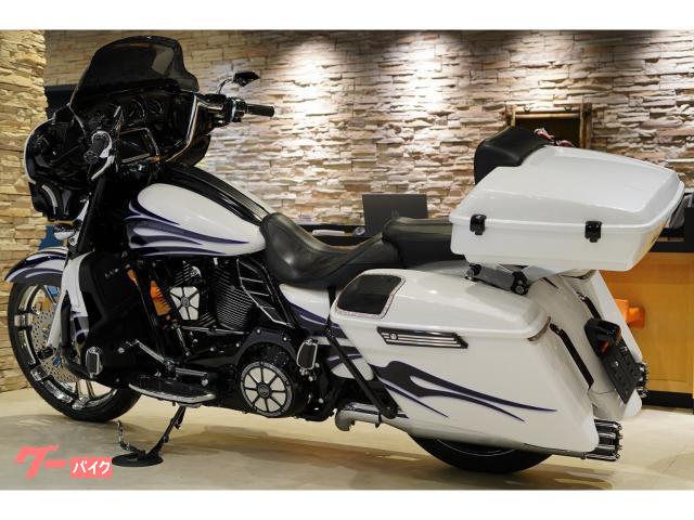 HARLEY－DAVIDSON CVO FLHXSE ストリート