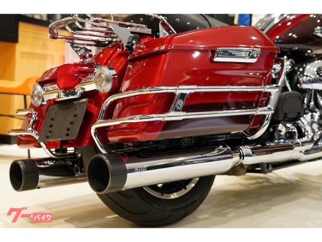 HARLEY－DAVIDSON FLHR ロードキング 社外マフラー