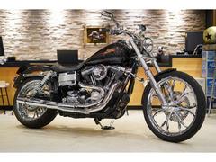 ＨＡＲＬＥＹ−ＤＡＶＩＤＳＯＮ　ＦＸＤＬ　ローライダー　ＰＭ製ホイール　社外マフラー　ＥＴＣ