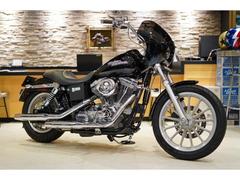 ＨＡＲＬＥＹ−ＤＡＶＩＤＳＯＮ　ＦＸＤＣ　スーパーグライドカスタム　キャブ車　ツインテックモジュール　社外マフラー