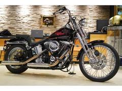 FXSTS スプリンガーソフテイル(ハーレーダビッドソン)のバイクを