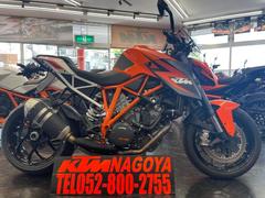 ＫＴＭ　１２９０スーパーデュークＲ　スクリーン　クラッシュプロテクター　フェンダーレス　ヘルメットロック