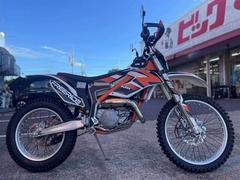 ＫＴＭ　フリーライド２５０Ｒ　アチェルビスハンドガード　ＦＭＦマフラー
