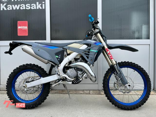 ＥＮ１２５　ＥＳ　Ｆｉ　２Ｔ　　２０２５　新型エンジン　セル付　インジェクション　２スト分離給油　公道走行可能