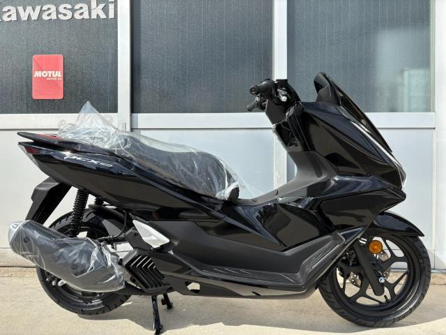 美車！不具合なし！ホンダ　PCX160 KF47 令和5年式！ETC USB電源 スマートキー2つ　低走行3400キロ！自賠責保険8年2月！ ホンダ PCX160 KF47 パールマゼラニックブラック スマート
