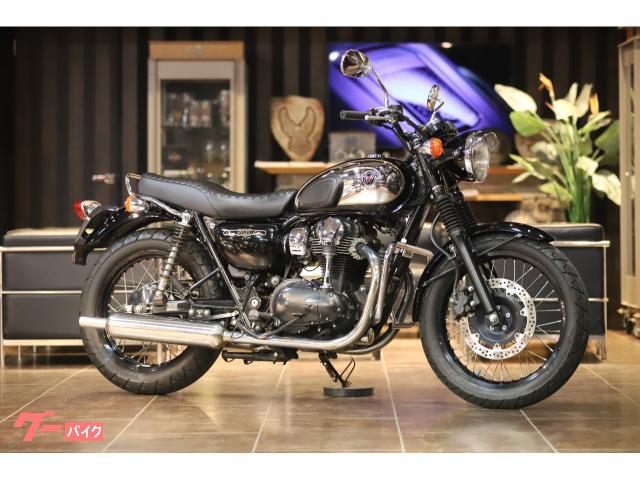 Ｗ８００