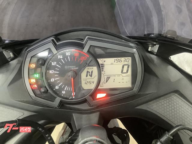 カワサキ Ninja ZX－25R SE アクラポビッチマフラー