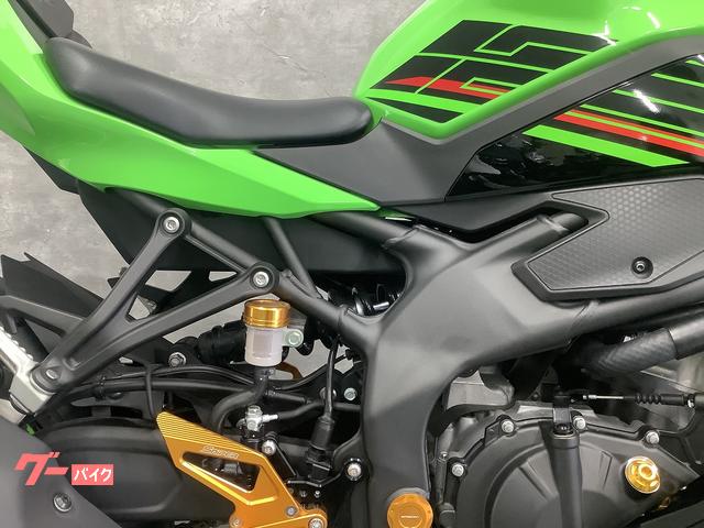 カワサキ Ninja ZX－25R SE フェンダーレス バック