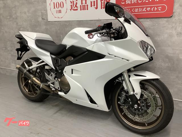 ホンダ VFR800F 2017年モデル マフラーカスタム シングル ホンダ VFR800F 2017年モデル マフラーカスタム シングル