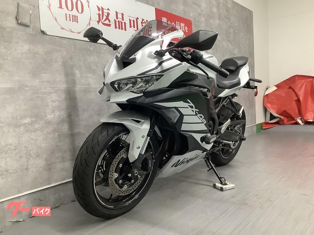 カワサキ ニンジャZX－4R SE 2025年モデル フルノーマル